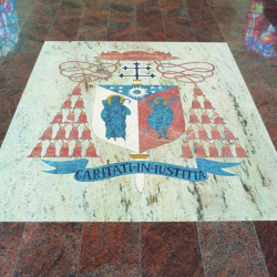 Herb kard. Józefa Glempa