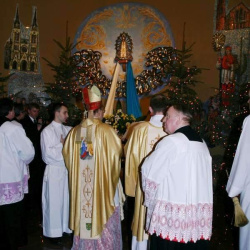 Święto Ofiarowania Pańskiego 02.02.2007r. - poświęcenie sukienki dla Matki Bożej z Lujan