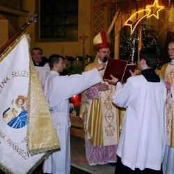Święto Ofiarowania Pańskiego 02.02.2007r. - poświęcenie sztandaru parafialnej grupy Totus 