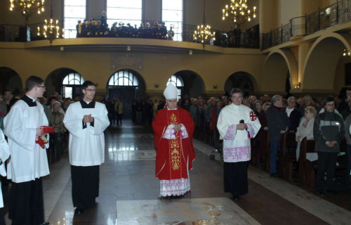 WIELKI PIĄTEK - Liturgia Męki Pańskiej